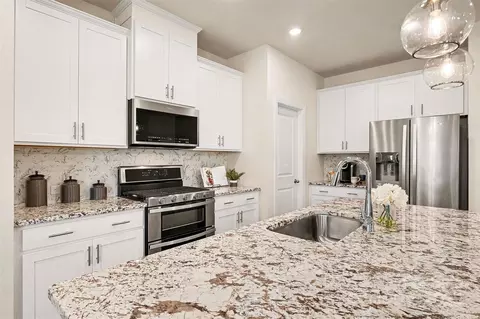 Kitchen - 5218 Turtle Creek Dr, Denver, NC 28037 photo 7 of 7