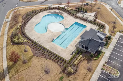 Exterior - 5218 Turtle Creek Dr, Denver, NC 28037 photo 8 of 10