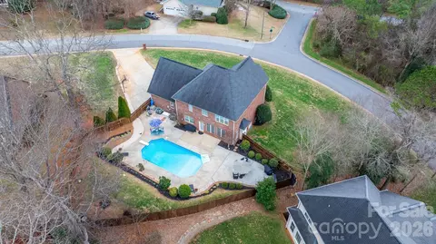 3845 Steve Ikerd Ne Dr NE, Hickory, NC 28601