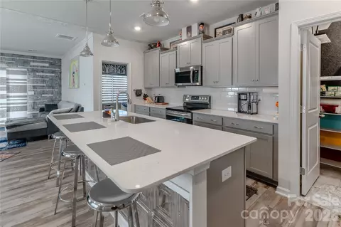 Kitchen - 6499 Gopher Rd, Lancaster, SC 29720 photo 4 of 5