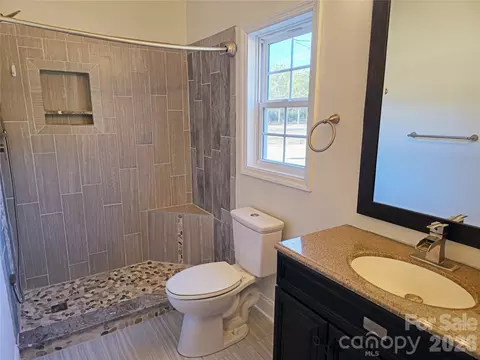 Bath - 4607 Nesbit Rd, Monroe, NC 28112 photo 1 of 3