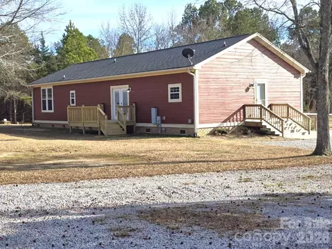 Exterior - 4607 Nesbit Rd, Monroe, NC 28112 photo 2 of 3
