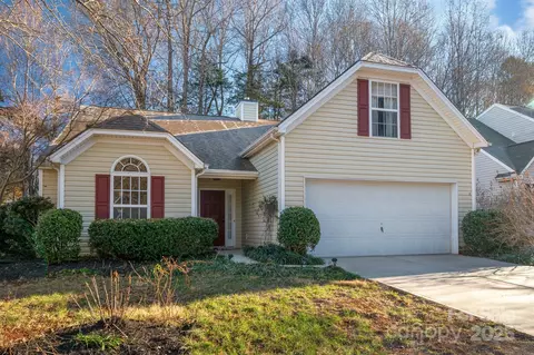 1455 Deer Forest Dr, Indian Land, SC 29707