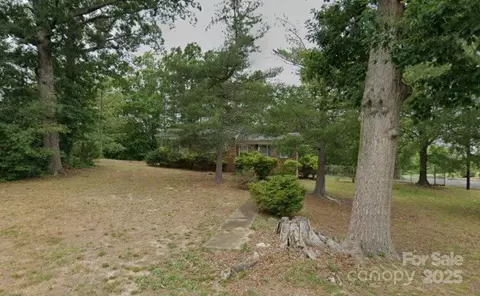 306 Mayo St, Albemarle, NC 28001