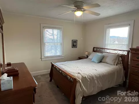 Bedroom - 122 Murphy Ct, Morganton, NC 28655 photo 1 of 6