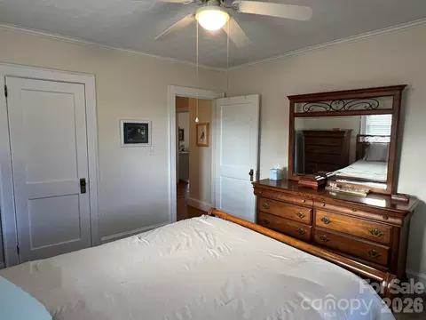 Bedroom - 122 Murphy Ct, Morganton, NC 28655 photo 3 of 6