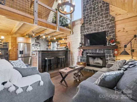 132 Grandview Dr, Rutherfordton, NC 28139