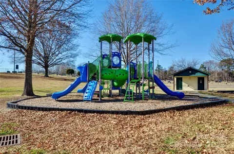 John 2, Monroe, NC 28110 photo 6