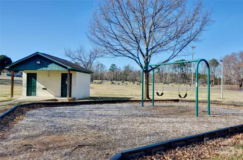 John 2, Monroe, NC 28110 photo 8