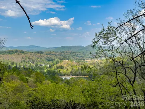Pine Point Road, Spruce Pine, NC 28777