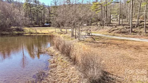 Pine Point Road, Spruce Pine, NC 28777 photo 15