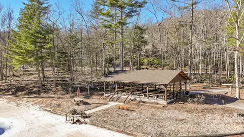 Pine Point Road, Spruce Pine, NC 28777 photo 11