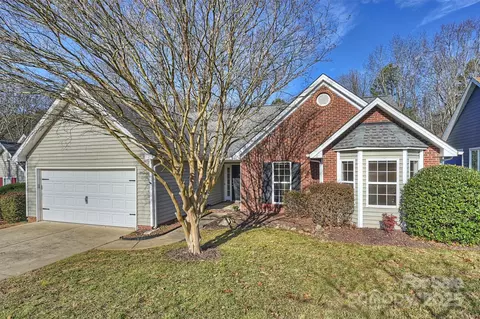 629 Kelford Ln, Charlotte, NC 28270
