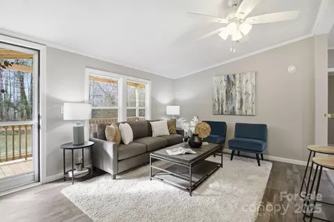2501 Swanson Rd, Crouse, NC 28033