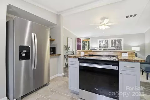Kitchen - 2501 Swanson Rd, Crouse, NC 28033 photo 1 of 3