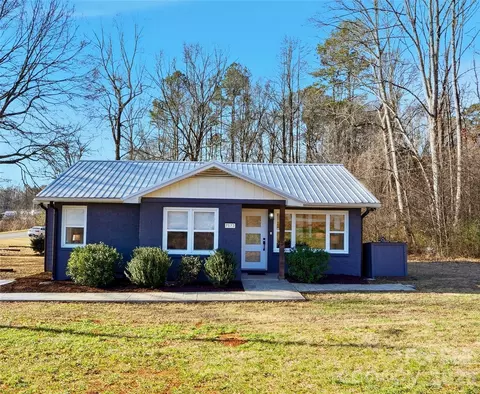 Exterior - 7172 Old Plank Rd, Stanley, NC 28164 photo 1 of 5