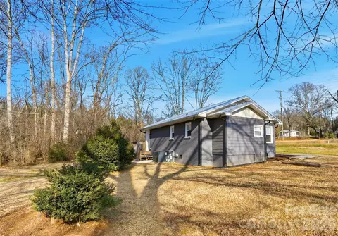 Exterior - 7172 Old Plank Rd, Stanley, NC 28164 photo 3 of 5