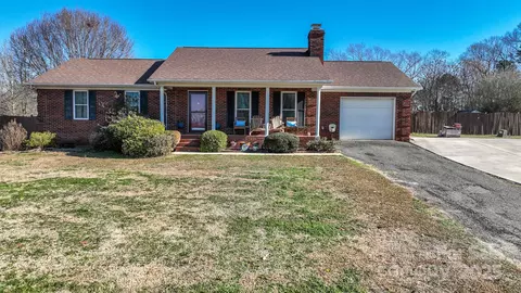 Exterior - 3731 Maple Knoll Dr, Monroe, NC 28112 photo 2 of 11