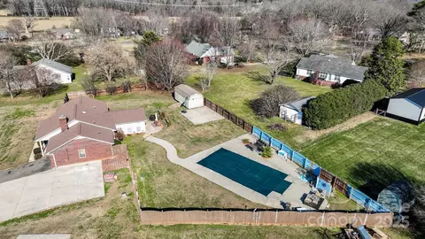 View/Area - 3731 Maple Knoll Dr, Monroe, NC 28112 photo 2 of 5