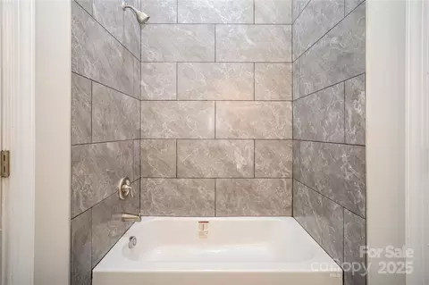 Bath - 962 13th St, Lancaster, SC 29720 photo 3 of 3