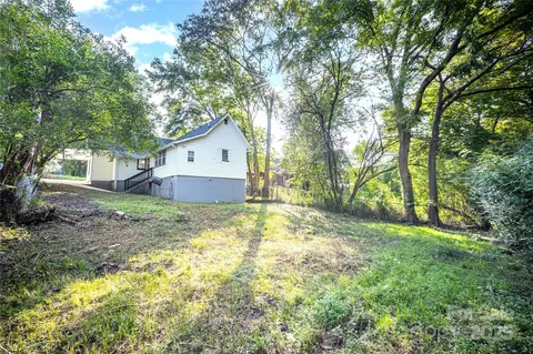 Exterior - 962 13th St, Lancaster, SC 29720 photo 3 of 3