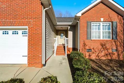 1636 Mayfair Dr, Conover, NC 28613 photo 47