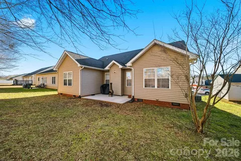 1636 Mayfair Dr, Conover, NC 28613 photo 37