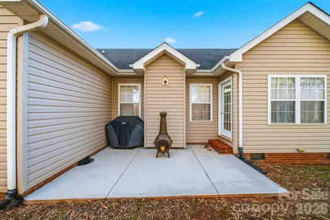 1636 Mayfair Dr, Conover, NC 28613 photo 38