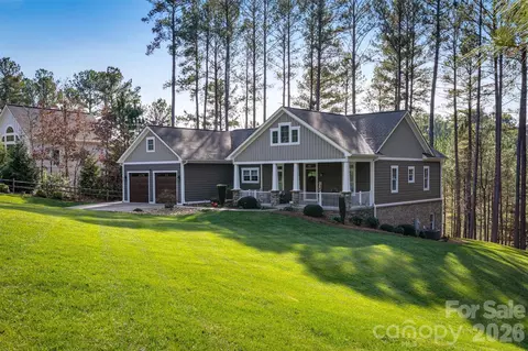 130 Greens Rd, Granite Falls, NC 28630