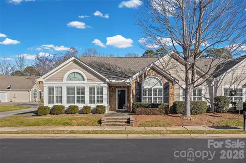 104 Lone Oak Cir, Rock Hill, SC 29732