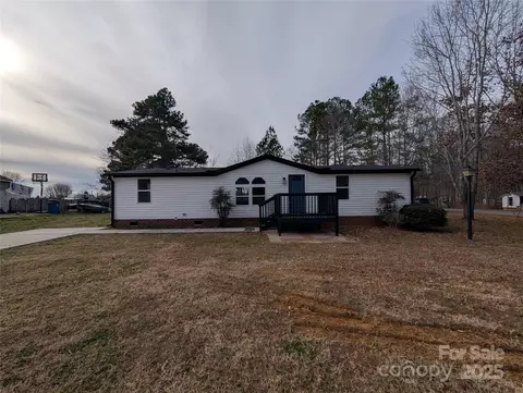 340 Freedom Dr, Salisbury, NC 28147