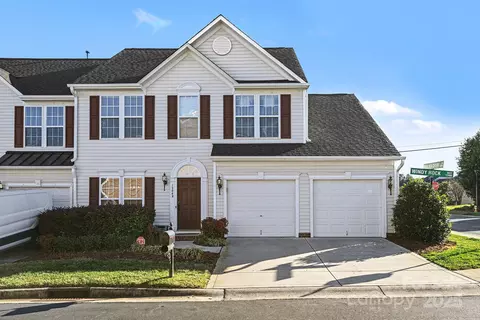 12069 Windy Rock Way, Charlotte, NC 28273