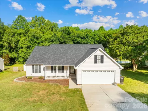 161 Bradford Glyn Dr, Mooresville, NC 28115