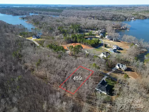 459 Harborgate Dr, Denton, NC 27239