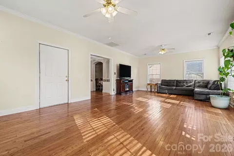 Living - 4057 Leafmore St, Concord, NC 28027 photo 3 of 7