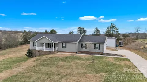 314 Stable Brook Ln, Taylorsville, NC 28681