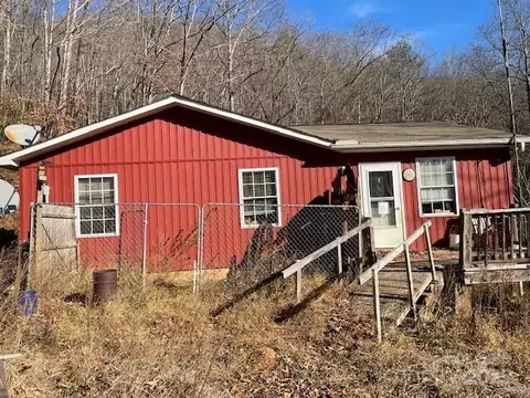 799 Ledford Ln, Marion, NC 28752