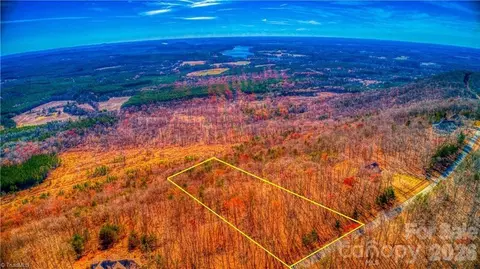 1644 Sierra Trace Rd, Denton, NC 27239