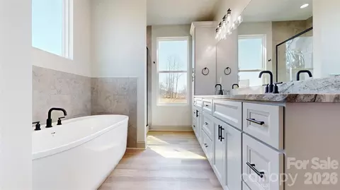 Bath - 5124 Pond Bluff Dr, Monroe, NC 28112 photo 1 of 3