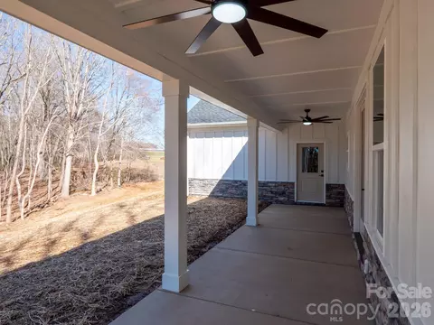 Exterior - 5124 Pond Bluff Dr, Monroe, NC 28112 photo 9 of 15