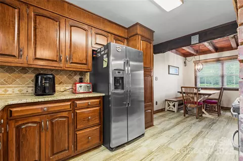 Kitchen - 239 Golf Course Rd, Maiden, NC 28650 photo 2 of 2