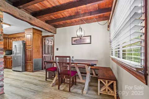 Dining - 239 Golf Course Rd, Maiden, NC 28650 photo 1 of 1