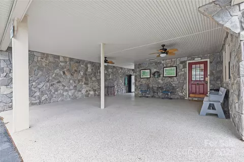 Exterior - 239 Golf Course Rd, Maiden, NC 28650 photo 3 of 6