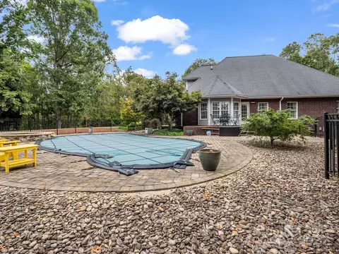 Exterior - 1009 Pearidge Rd, Bostic, NC 28018 photo 5 of 7
