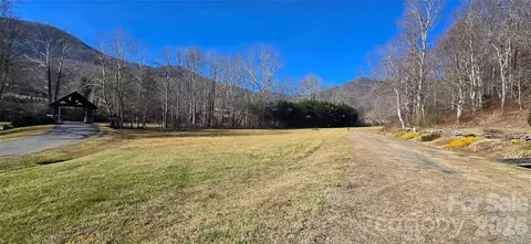 Turtle Rock Lane, Waynesville, NC 28785
