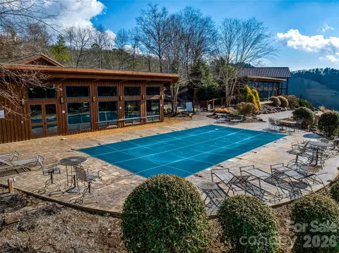 Exterior - 112 Moon Shadow Ln, Marshall, NC 28753 photo 11 of 14