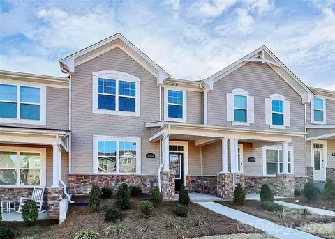 15333 Braid Meadow Dr, Charlotte, NC 28278