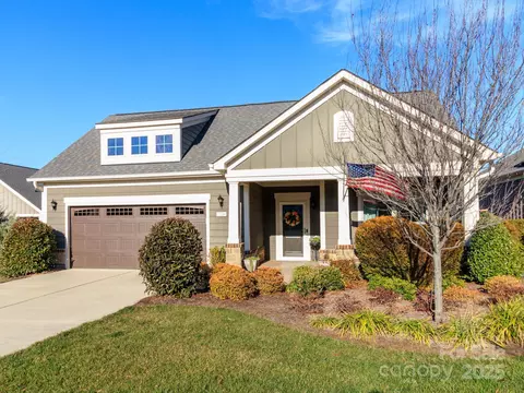 2206 Lincolnshire Ln, Waxhaw, NC 28173
