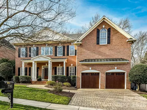 7740 Quail Park Dr, Charlotte, NC 28210