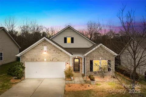 3723 Gricklade Dr, Charlotte, NC 28262